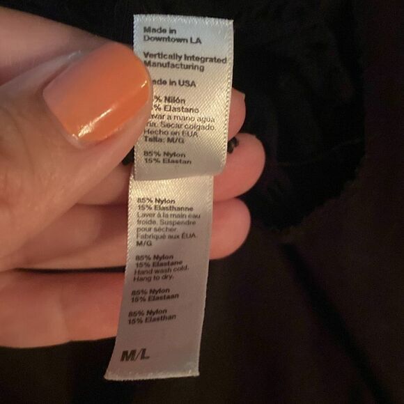 EUC American Apparel Womens Large Herringbone Cutout Black Pantyhose Tights M/L - Picture 3 of 4